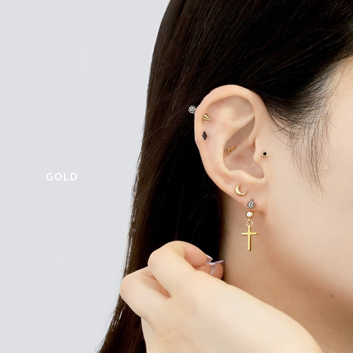 ★r2f-474-33【全品送料無料】 ボディピアス キャッチ 16G チャーム 軟骨ピアス  サージカルステンレス 金属アレルギー対応 十字架 クロス スタイリッシュ キラキラ 揺れる かわいい かっこいい メンズ   ボディーピアス 片耳用 軟骨 ピアス