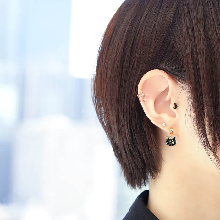 【全品送料無料】 軟骨 ピアス ボディピアス 14G 16G  猫 ネコ ねこ イニシャル アルファベット 軟骨ピアス ボディーピアス ボディピ 軟骨用 凛 16ゲージ 14ゲージ 耳 ボディピアス専門店 おしゃれ パーツ かわいい ストレートバーベル 黒 クロネコ 黒猫  「BP」「NAN」