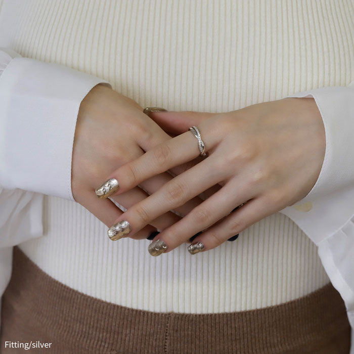 ring-56 リング 指輪 レディース アクセサリー シルバー ゴールド シンプル ツイスト ねじれ キュービックジルコニア 18k 18金 8号 10号 12号 重ね付け 重ねづけ ファッションリング ゴールドリング シルバーリング カジュアル 凛