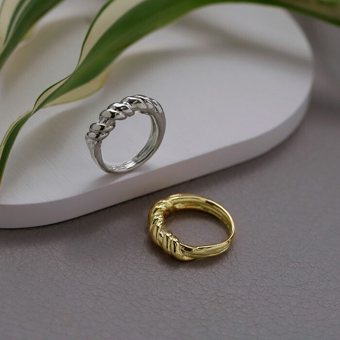 ring-59 リング 指輪 レディース アクセサリー シルバー ゴールド シンプル スパイラル ツイスト ねじれ 太め 18k 18金 8号 10号 12号 重ね付け 重ねづけ ファッションリング ゴールドリング シルバーリング カジュアル ロジウムコーティング 凛