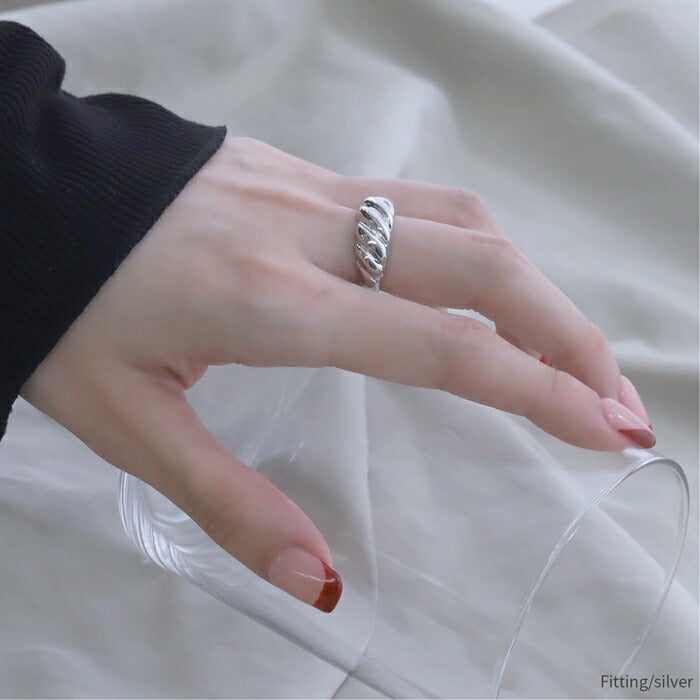 ring-66 リング 指輪 レディース アクセサリー シルバー ゴールド シンプル 9号 10号 12号 15mm 16mm 18k 18金 18kコーティング 重ね付け 重ねづけ ファッションリング ゴールドリング シルバーリング ねじれ ウェーブ 太め カジュアル 凛