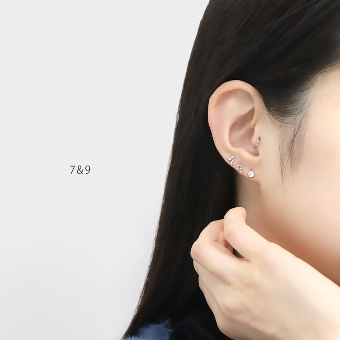 t9192-129 軟骨ピアス 16G ボディピアス 数字 ナンバー 文字 かわいい シンプル シルバー ネジ式 おしゃれ ストレートバーベル ピアス サージカルステンレス 片耳用