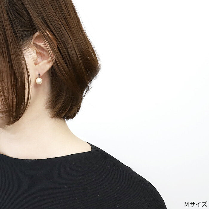【廃盤】 mmj-003【両耳用・2個売り】 ピアス パール 金属アレルギー パールピアス つけっぱなし 軟骨 レディース セカンドピアス シリコン キャッチ チャーム 樹脂 真珠 大人 上品 大ぶり エレガント 華奢 シンプル きれいめ 揺れる 日本製