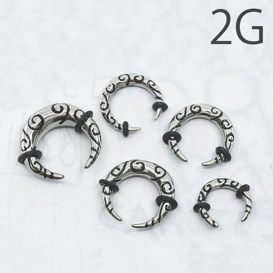 【全品送料無料】 ボディピアス 軟骨ピアス 2G サージカルステンレス 金属アレルギー対応 フック 変形 トライバル クロウ クロー メンズ ラージゲージ セカンドピアス 軟骨用 軟骨 ピアス ボディーピアス